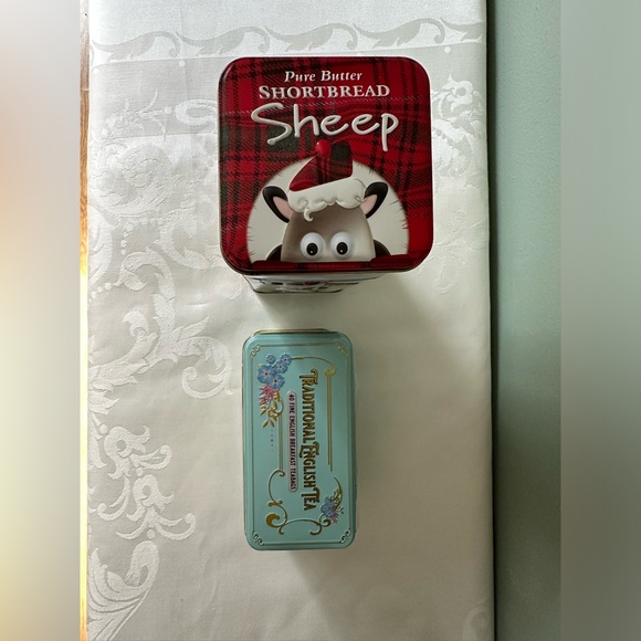 Storage Metal Tins. - Picture 2 of 10